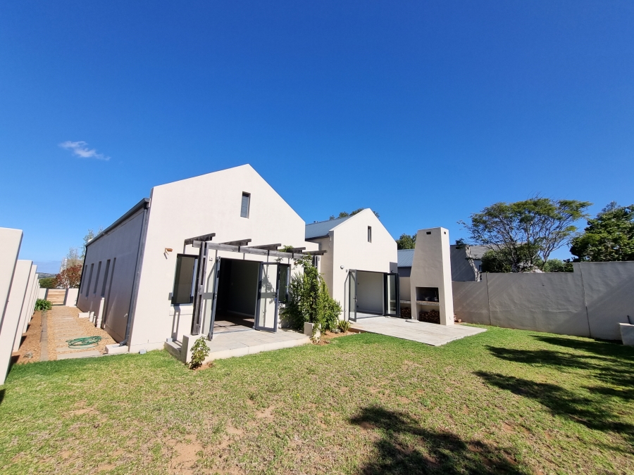 To Let 3 Bedroom Property for Rent in Croydon Western Cape